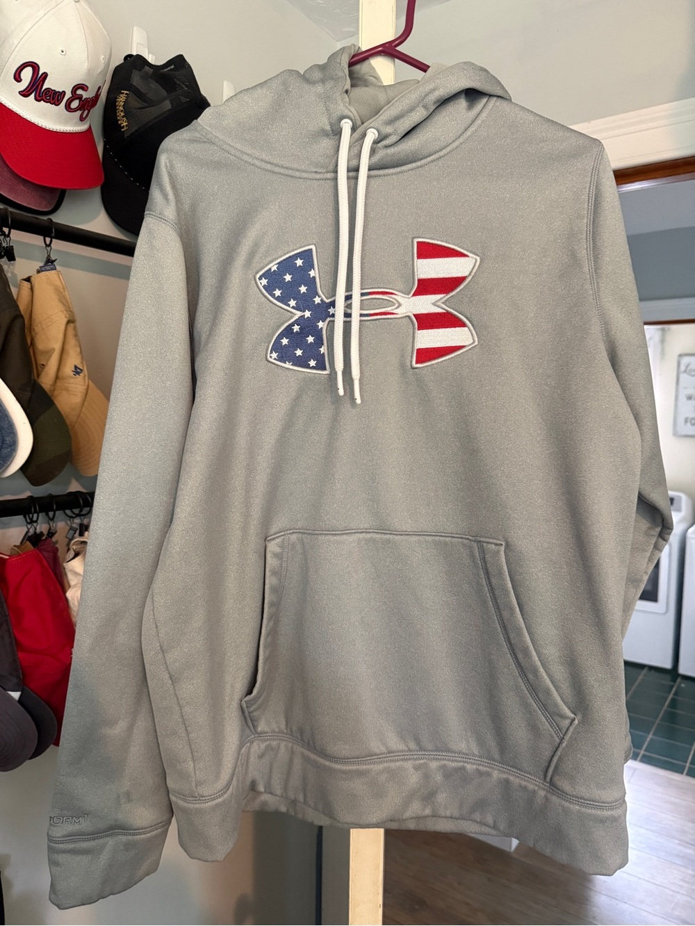 Under Armour Men’s Light Gray Hoodie with American Flag Logo